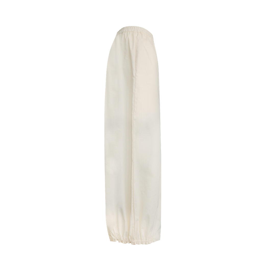 sora pants cream side